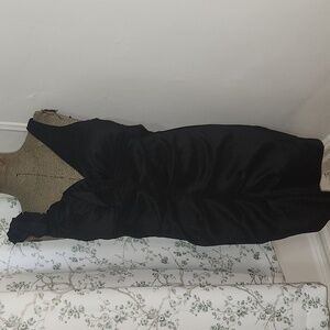 Elegant Black One-Shoulder Dress